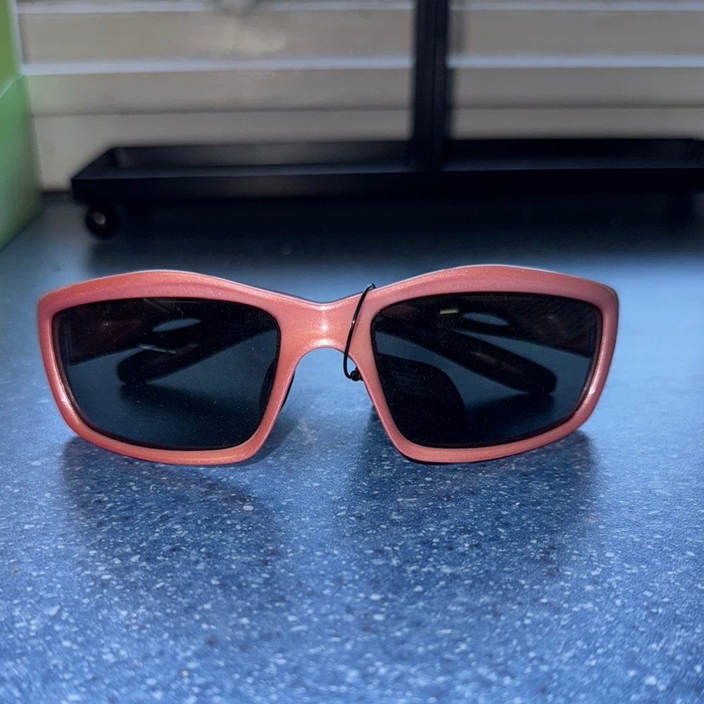 Sporty Pink and Black Sunglasses with Matte Finish